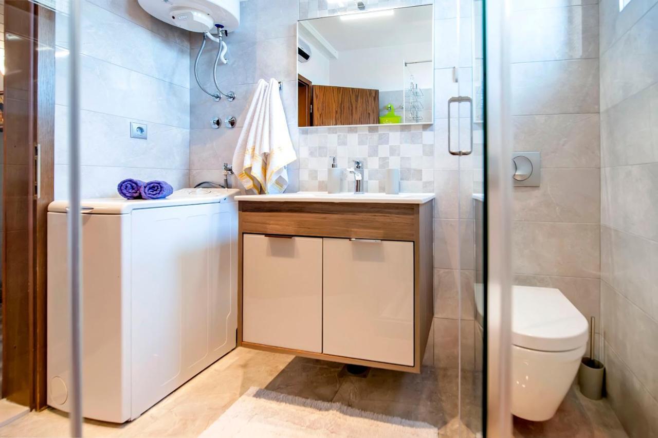 Branko Apartment *