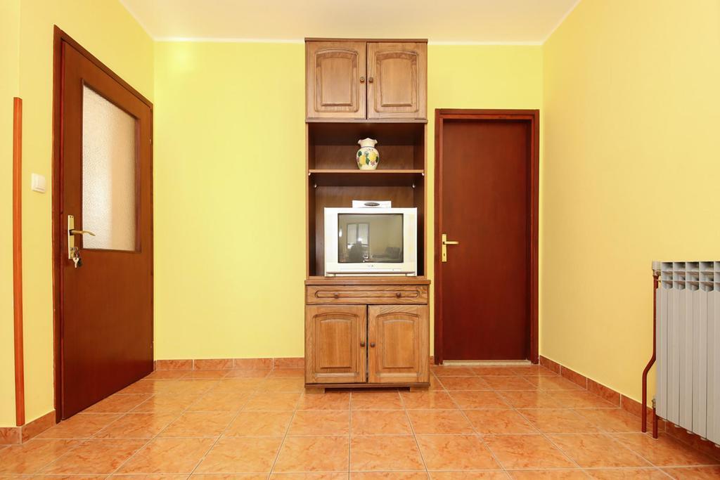 Branko Apartment